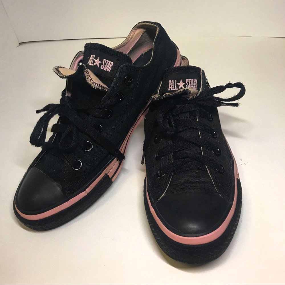 Black/Pink All Star Converse